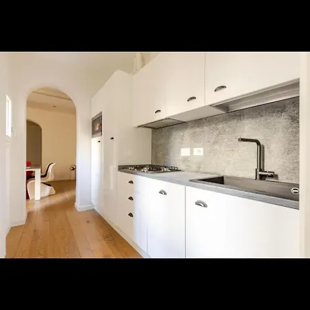 Modern Camaldoli Appartement